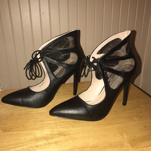 MADISON by SHOEDAZZLE Lace Up Heels w/Mesh Inserts - Picture 4 of 5